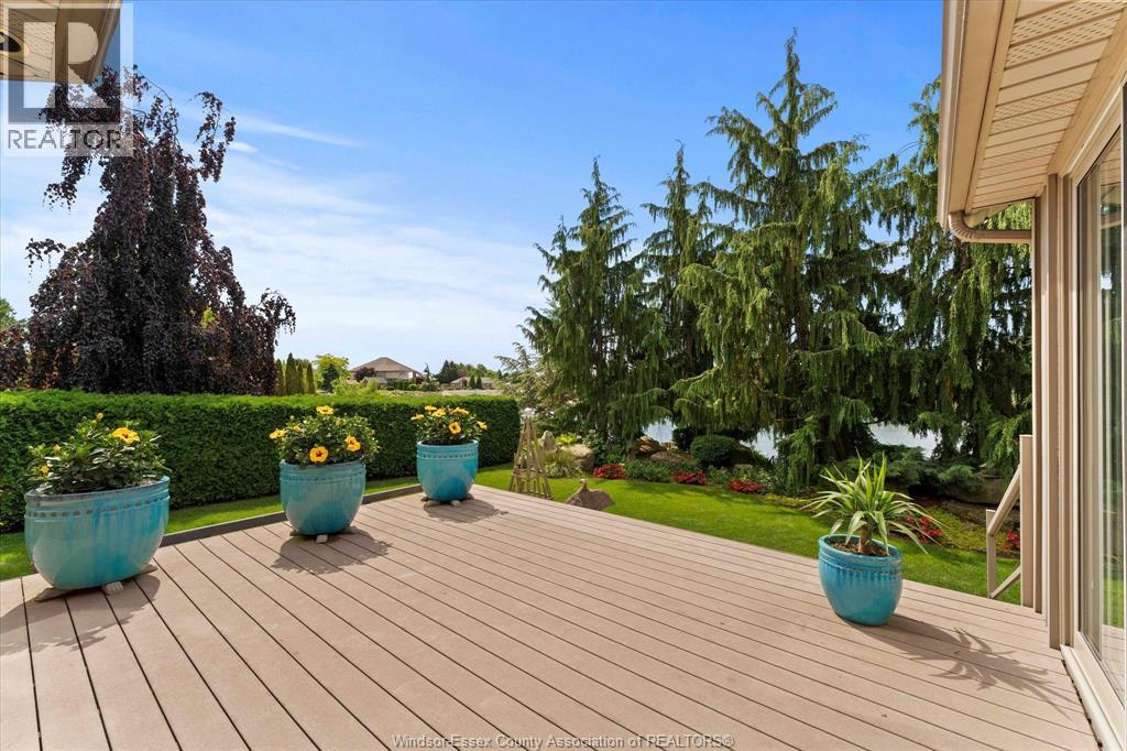24 Sandy Lake Property Photo 27