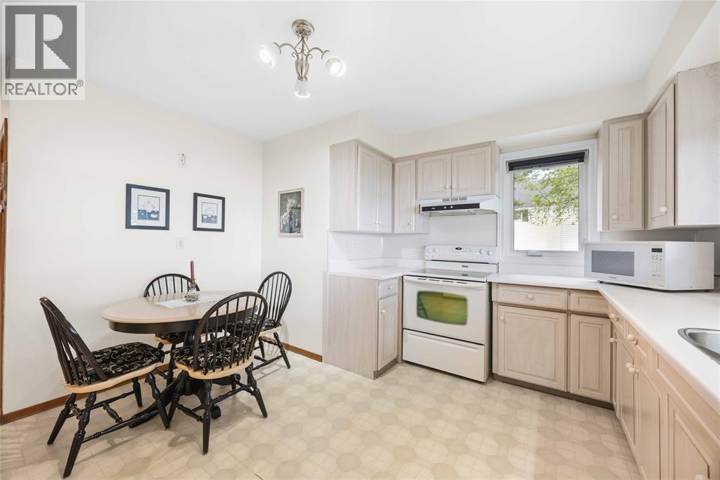 1436 St.clair Parkway Property Photo 14
