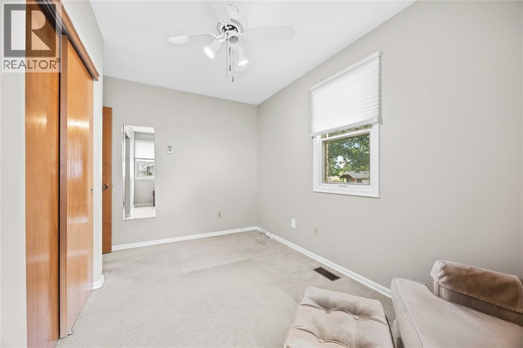 1436 St.clair Parkway Property Photo 20