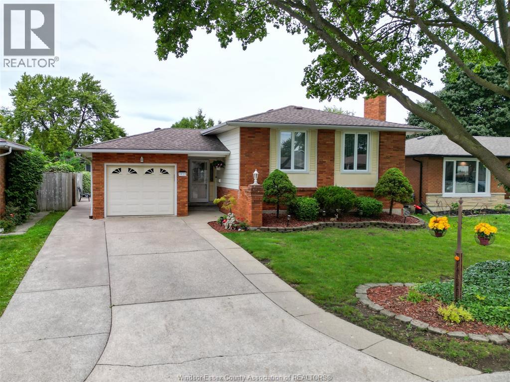 9810 Asgard Road Property Photo 1
