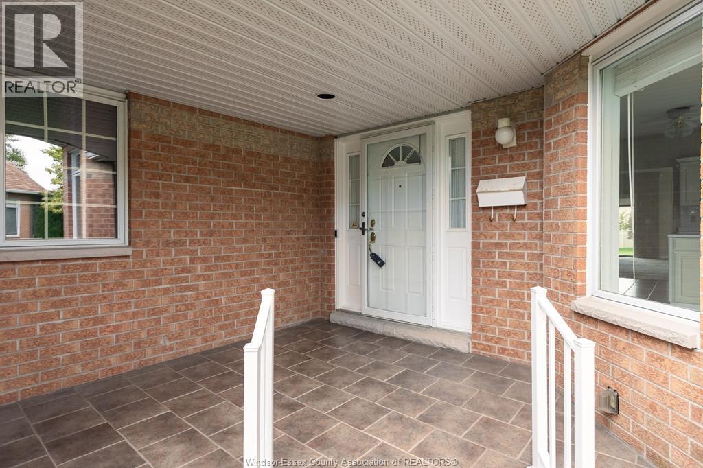 4653 Dali Court Property Photo 2