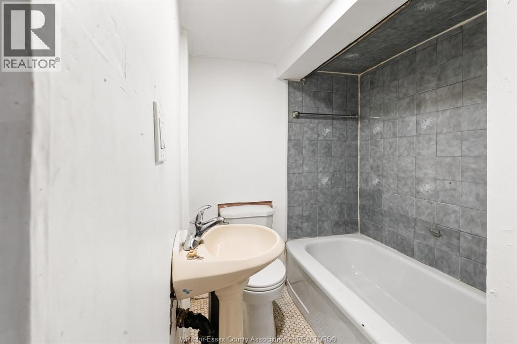 1016 Hickory Road Property Photo 18
