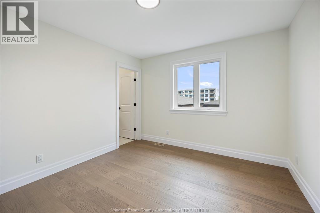 1223 Campana Crescent Property Photo 20