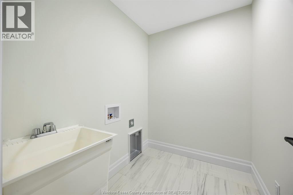 1223 Campana Crescent Property Photo 22