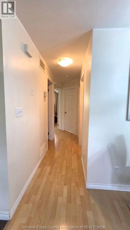 1792 Northway Unit# 1 Property Photo 4