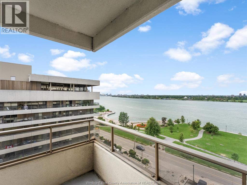 5151 Riverside Drive East Unit# 905 Property Photo 29