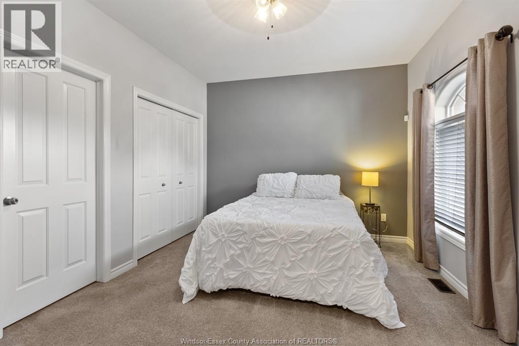 6114 Tiburon Crescent Property Photo 16