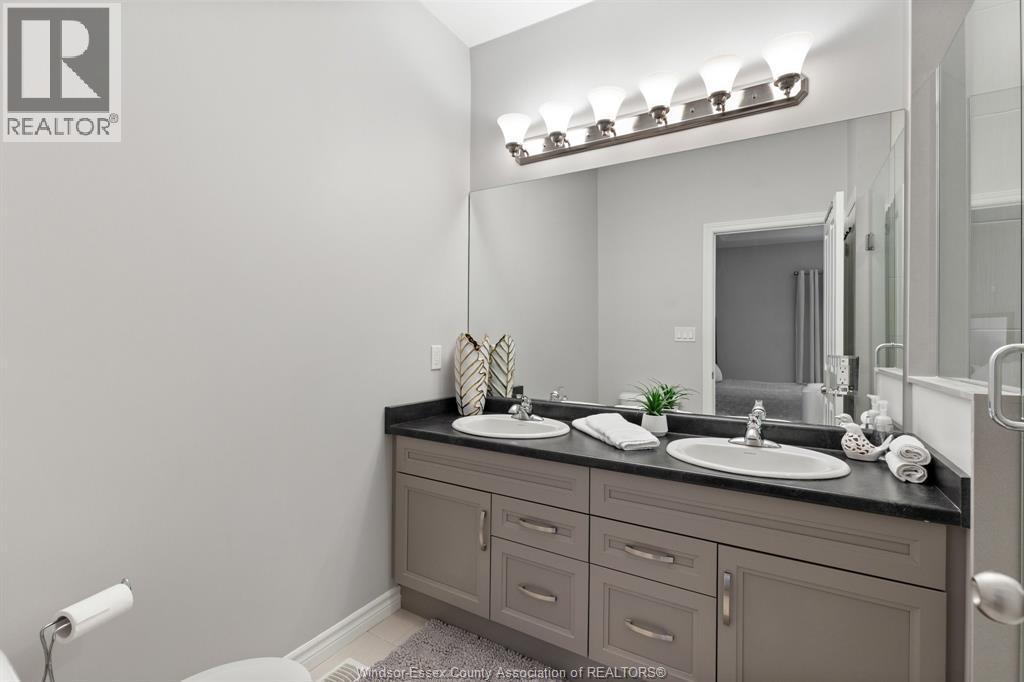 6114 Tiburon Crescent Property Photo 19
