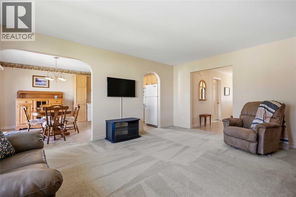 5700 Blackwell Sideroad Unit# 380 Property Photo 8