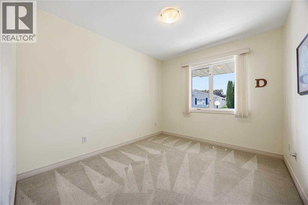 5700 Blackwell Sideroad Unit# 380 Property Photo 15