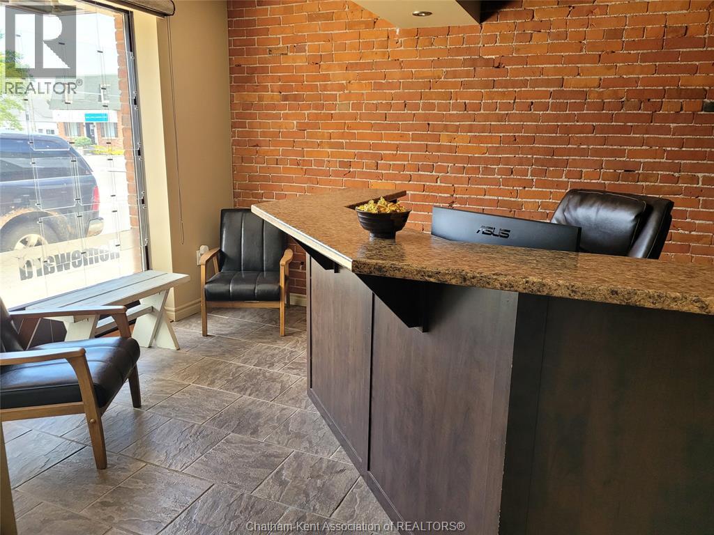 134 Duncan Street Property Photo 8