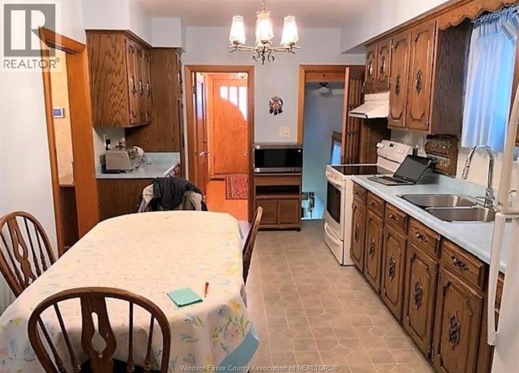 972 Parent Property Photo 7