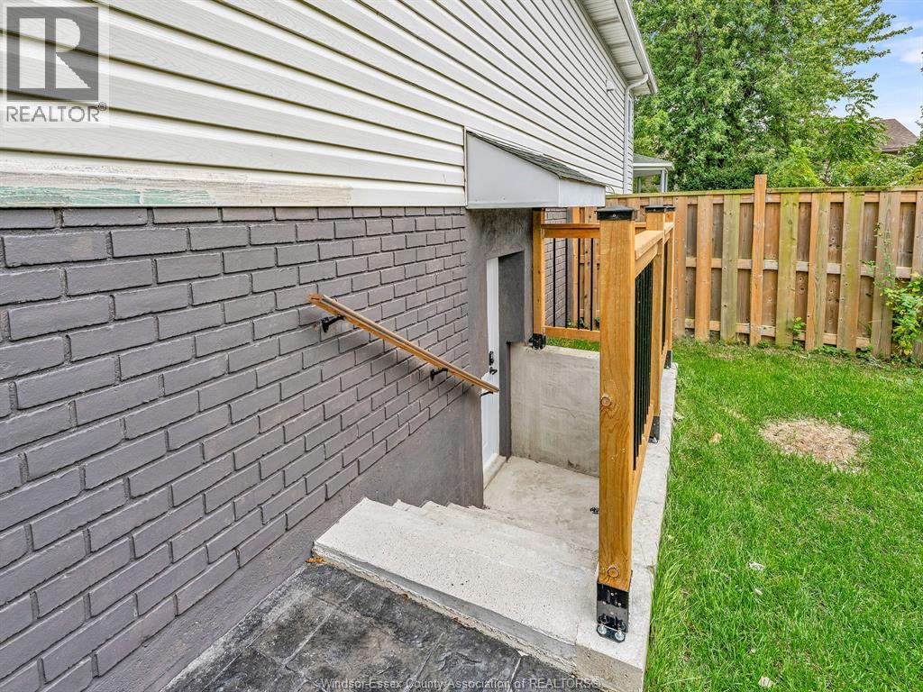 242 George Crescent Property Photo 5