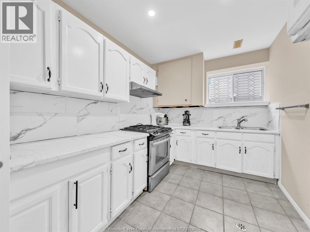 242 George Crescent Property Photo 34