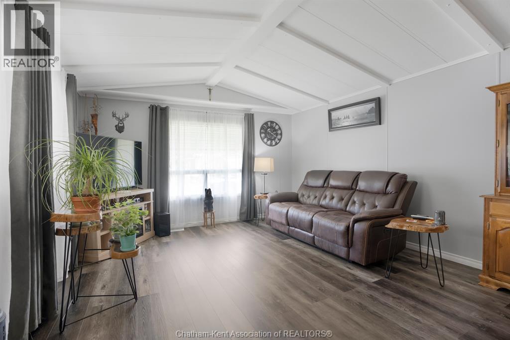 108 Regency Drive Property Photo 4