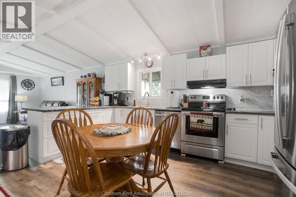 108 Regency Drive Property Photo 7