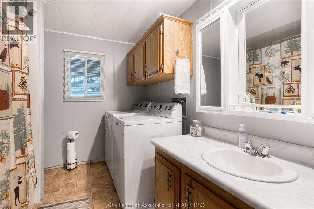 108 Regency Drive Property Photo 8