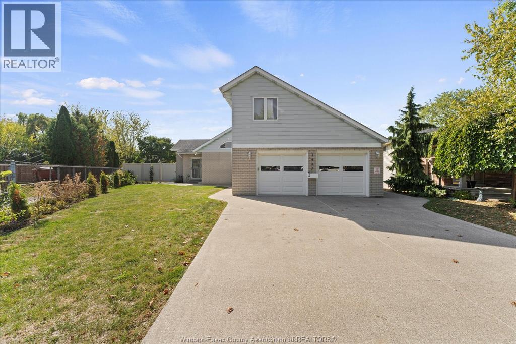 1467 Guildwood Crescent Property Photo 5