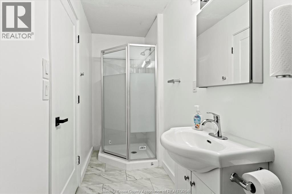 1467 Guildwood Crescent Property Photo 26
