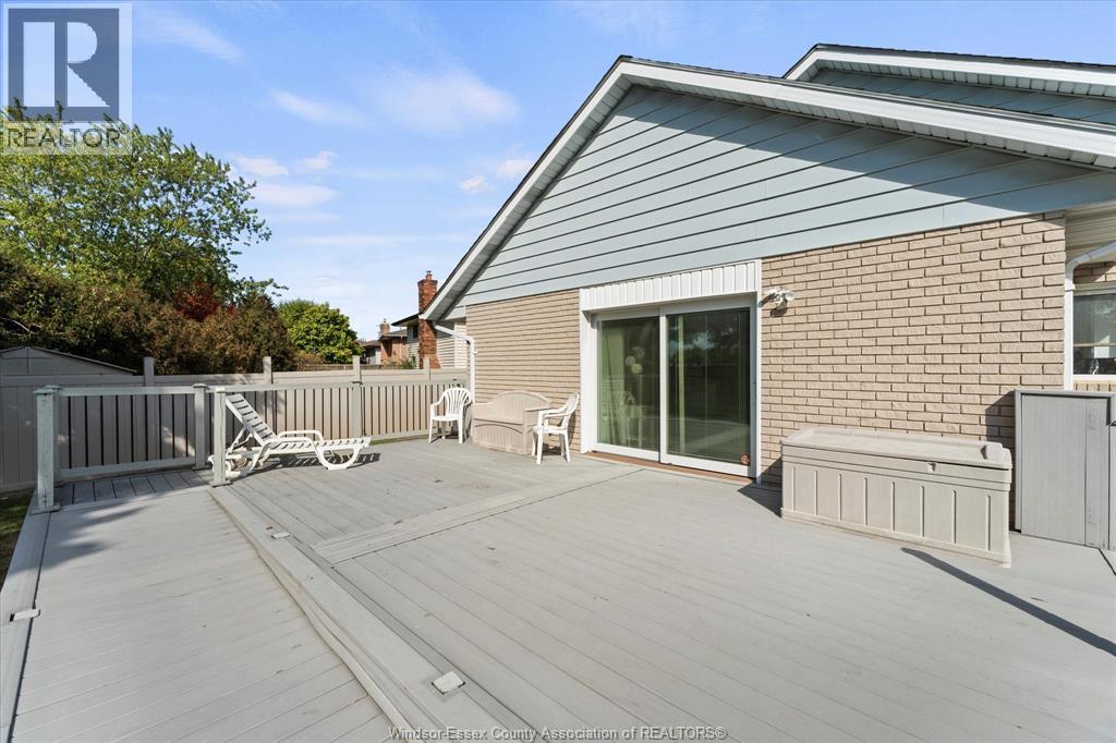 1467 Guildwood Crescent Property Photo 27