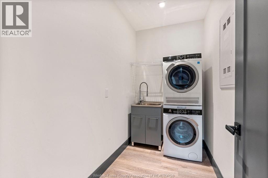 1530 Lauzon Road Unit# 514 Property Photo 37