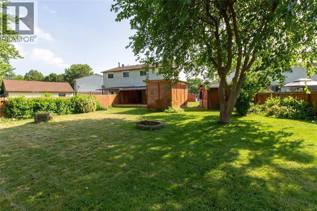 1123 Cardiff Court Property Photo 18
