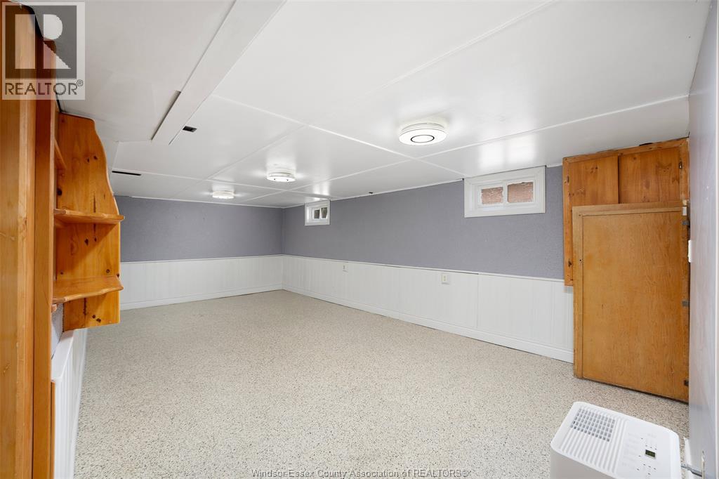 986 Eastlawn Avenue Property Photo 20