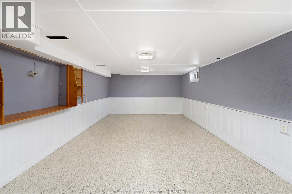 986 Eastlawn Avenue Property Photo 22