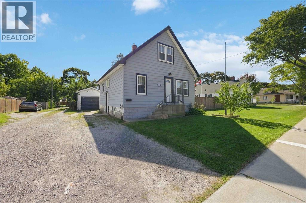 319 Talfourd STREET Property Photo 1