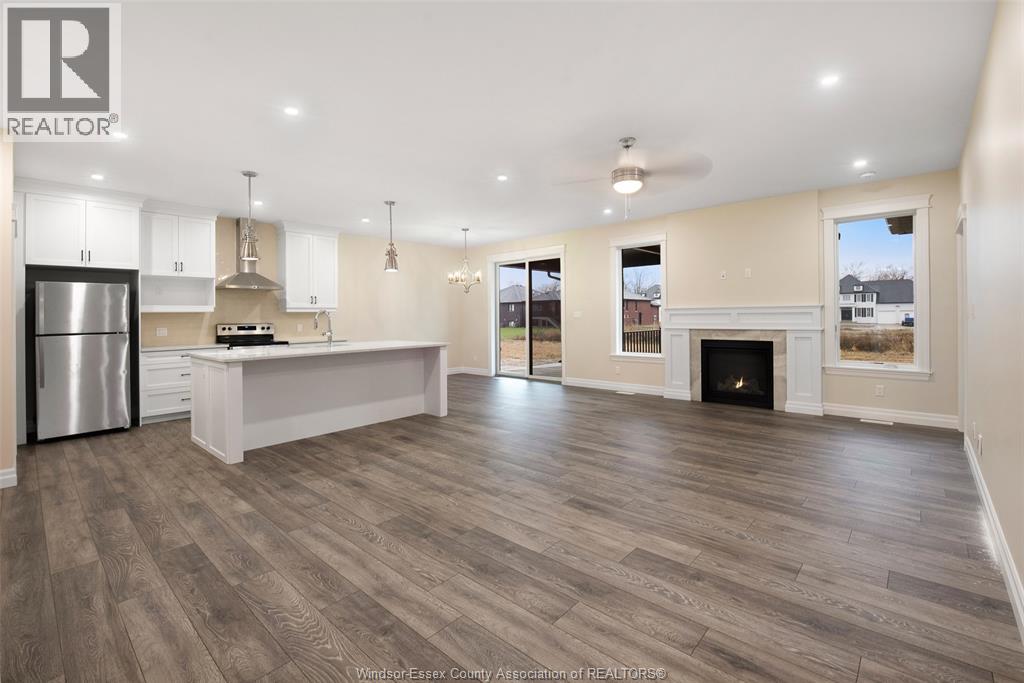 53 Belleview Property Photo 6