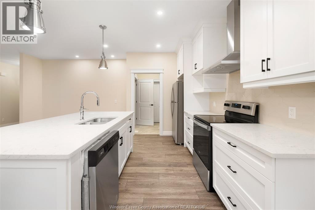 53 Belleview Property Photo 12