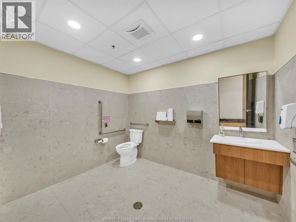 11646 Tecumseh Road Unit# 410 Property Photo 14