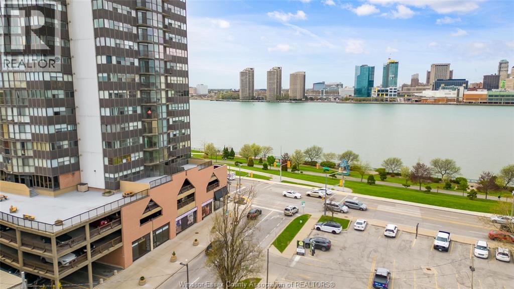 515 RIVERSIDE DRIVE West Unit# 104 A Property Photo 1