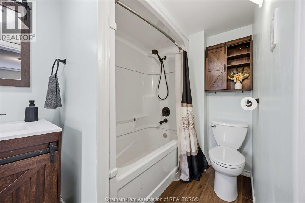 535 Richmond Street Property Photo 28