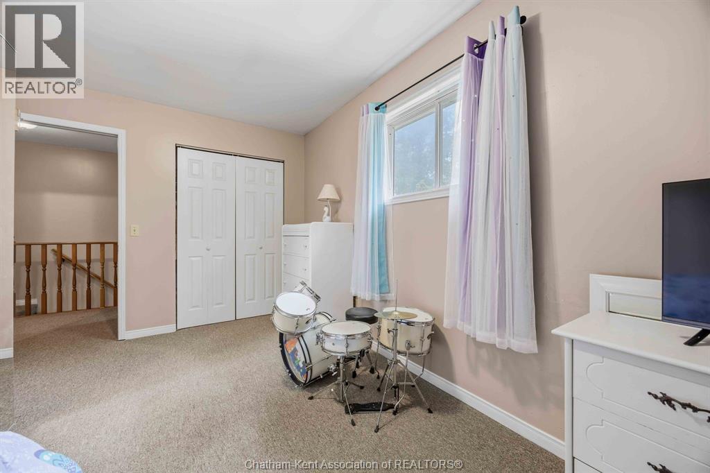535 Richmond Street Property Photo 33