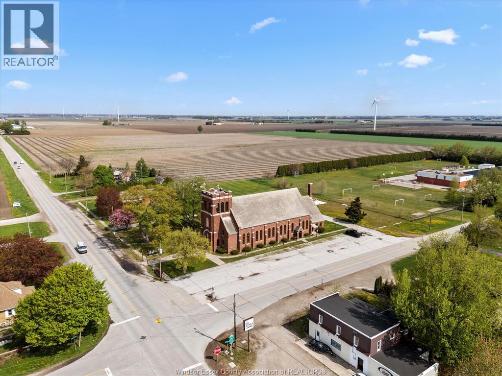 25657 Winterline Road Property Photo 7