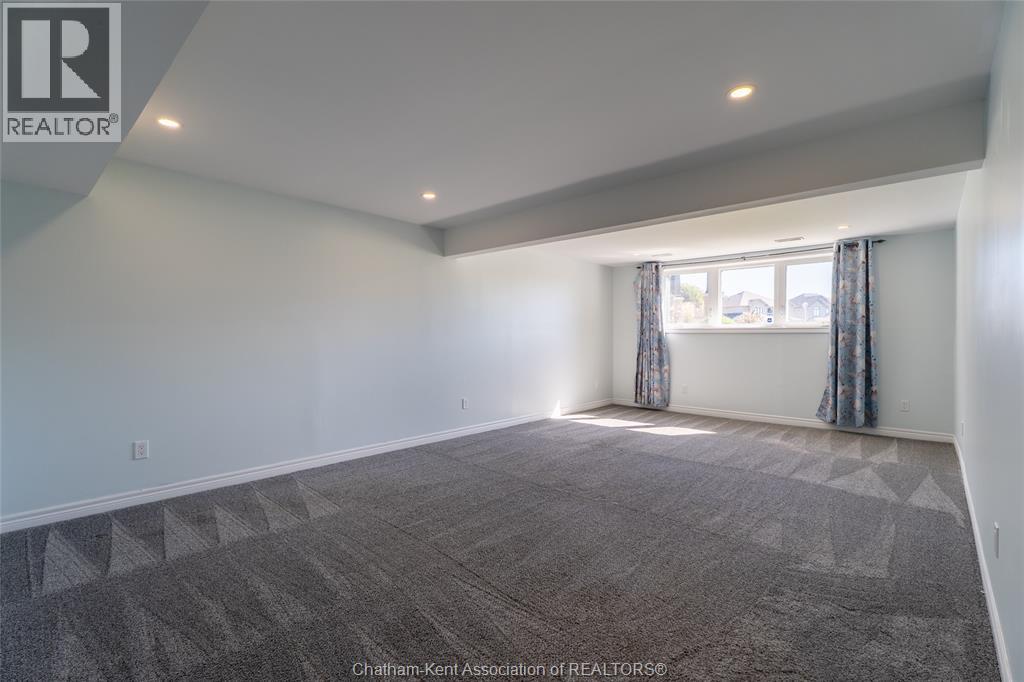 20 Sienna Court Property Photo 32