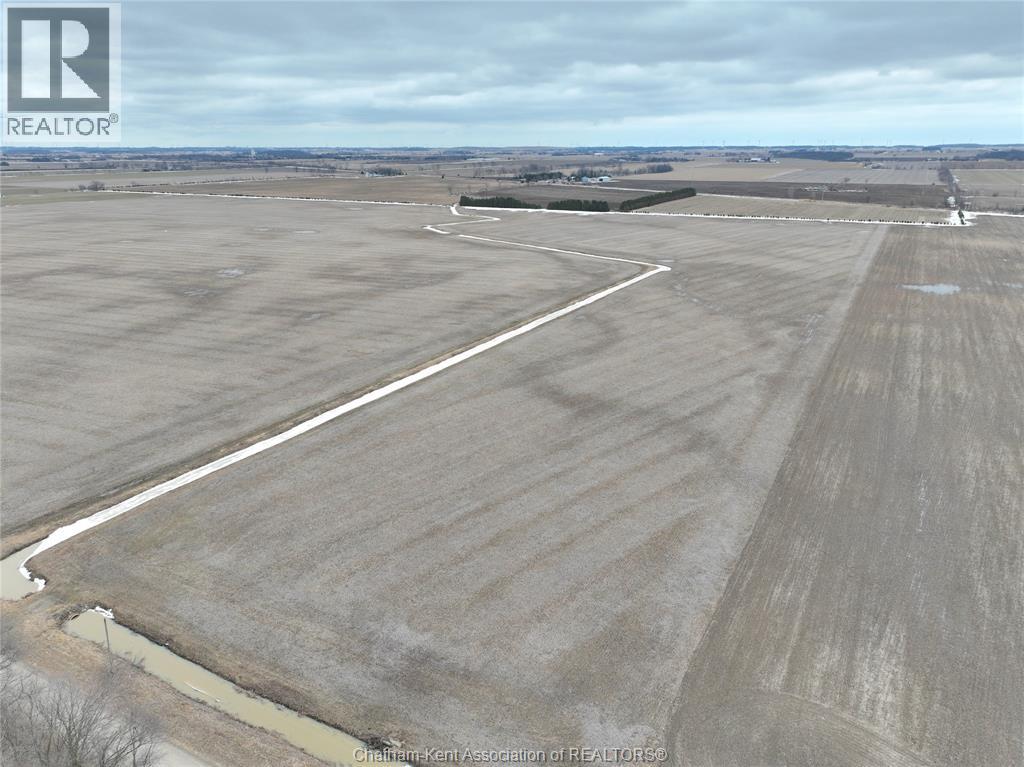 7982 Tenth Line Property Photo 6