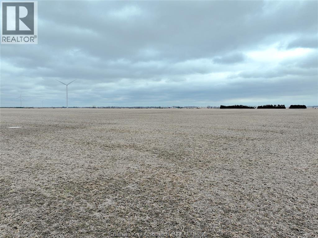 7982 Tenth Line Property Photo 8