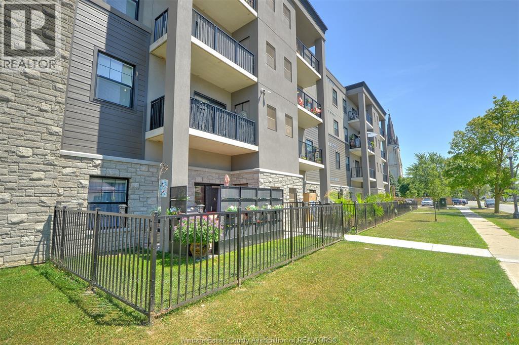 207 Brock Unit# 117 Property Photo 9