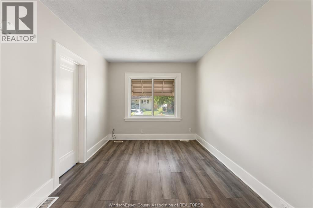 1054 Josephine Property Photo 6