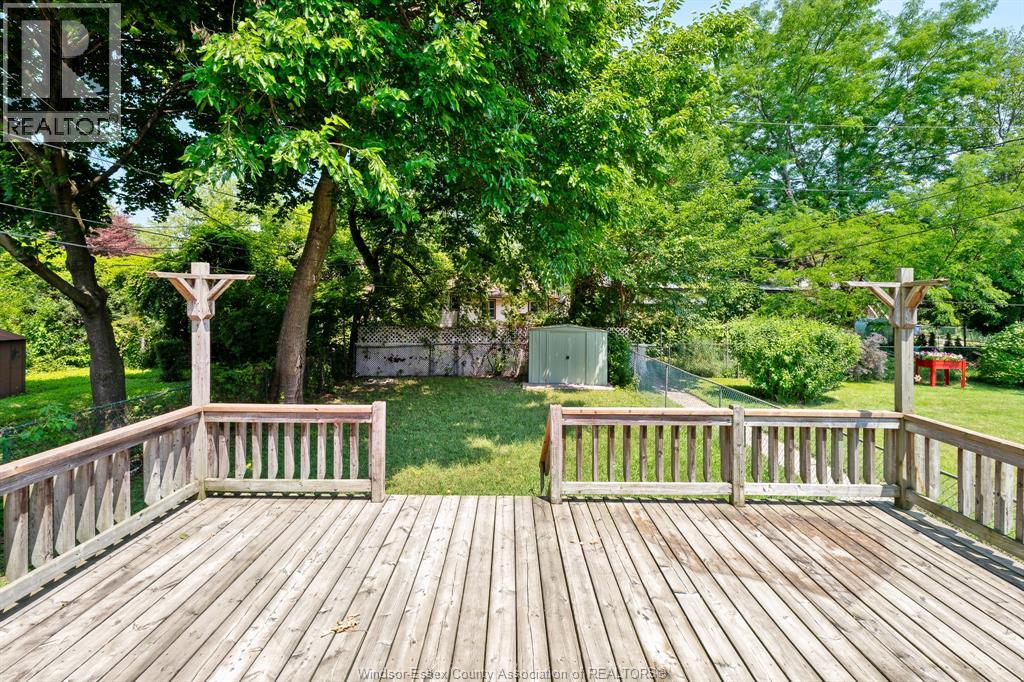 1054 Josephine Property Photo 23