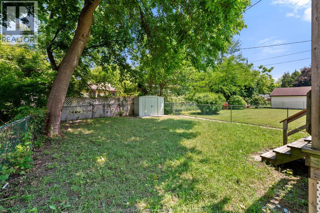 1054 Josephine Property Photo 24