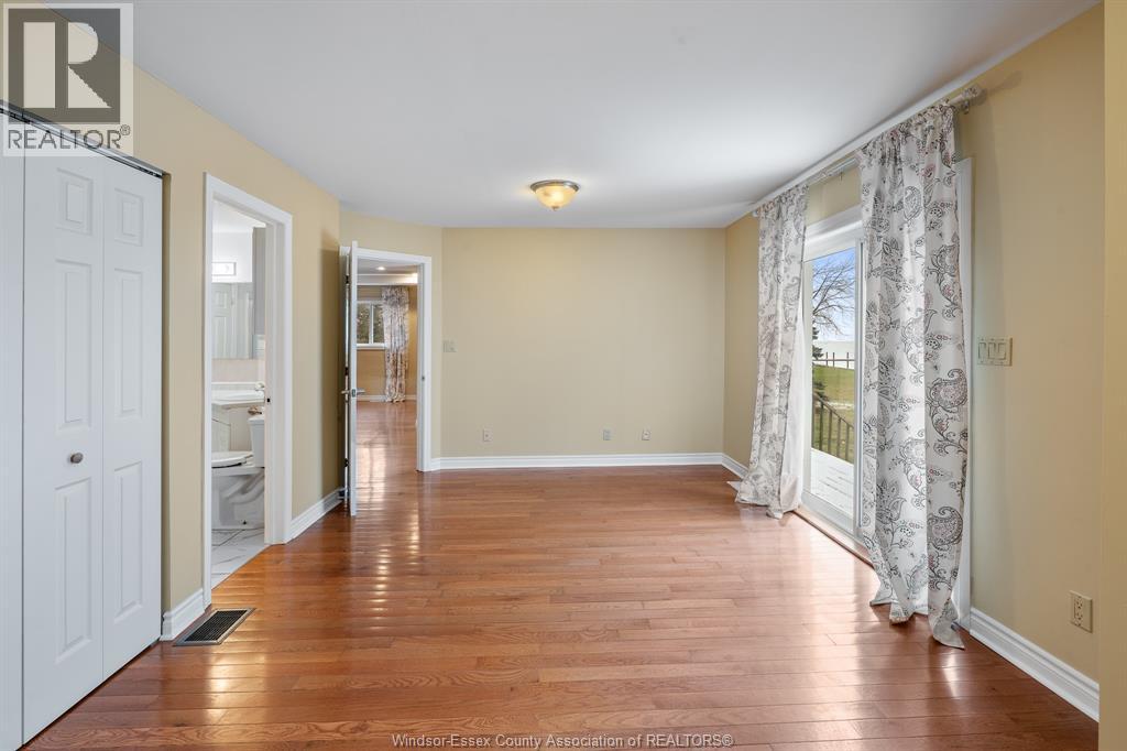 5530 St. Clair Property Photo 26