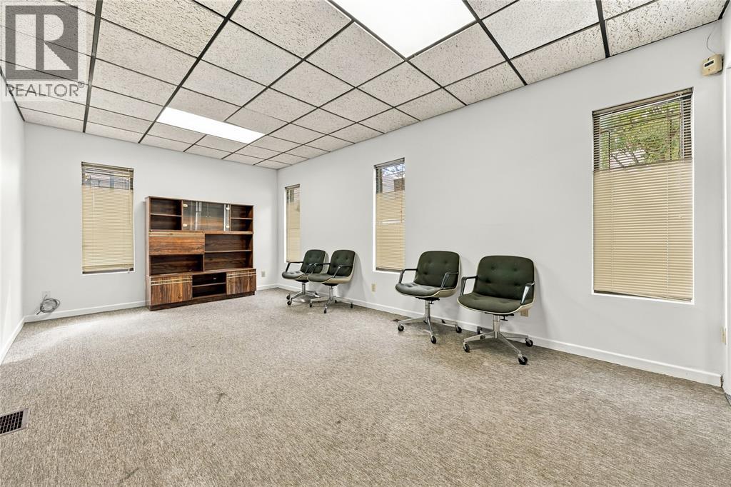 148 Vidal Street North Property Photo 11