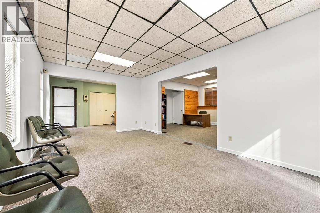 148 Vidal Street North Property Photo 12