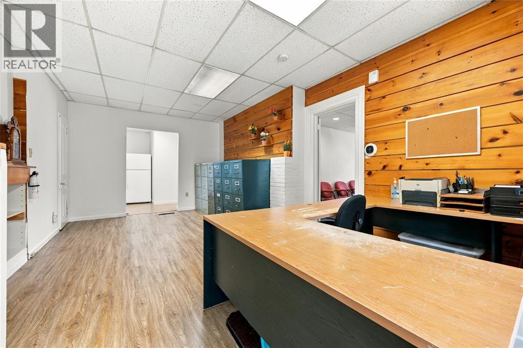 148 Vidal Street North Property Photo 14