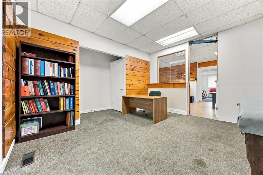 148 Vidal Street North Property Photo 15