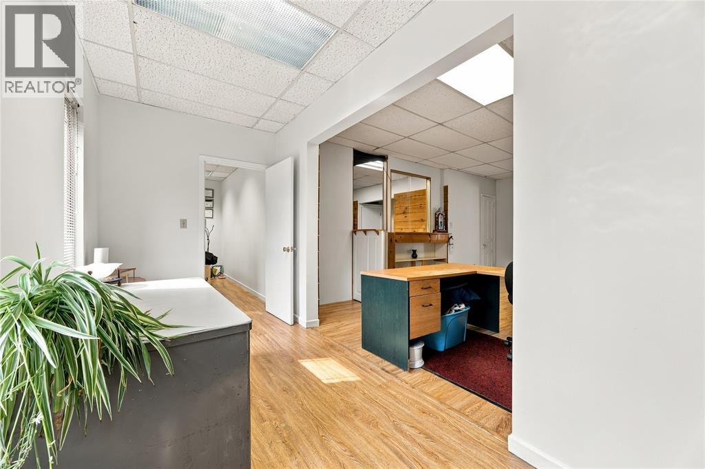 148 Vidal Street North Property Photo 24