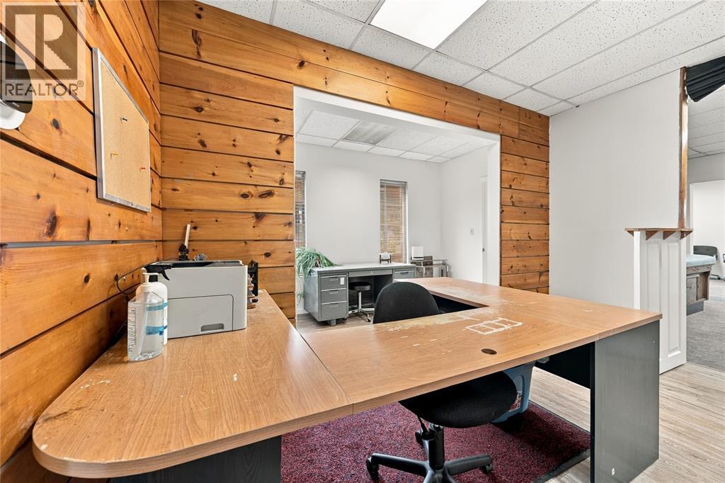 148 Vidal Street North Property Photo 25